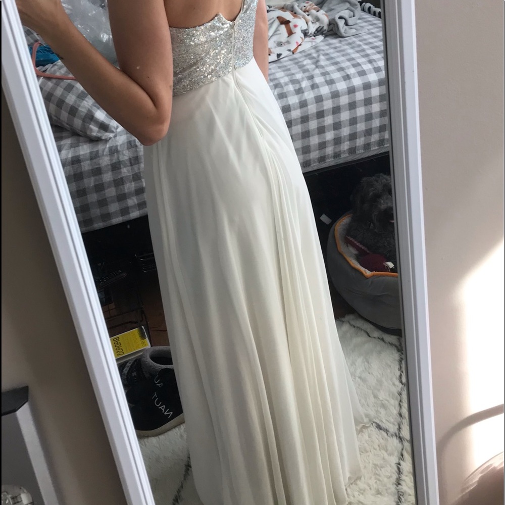 PROM DRESS - Picture 6 of 6